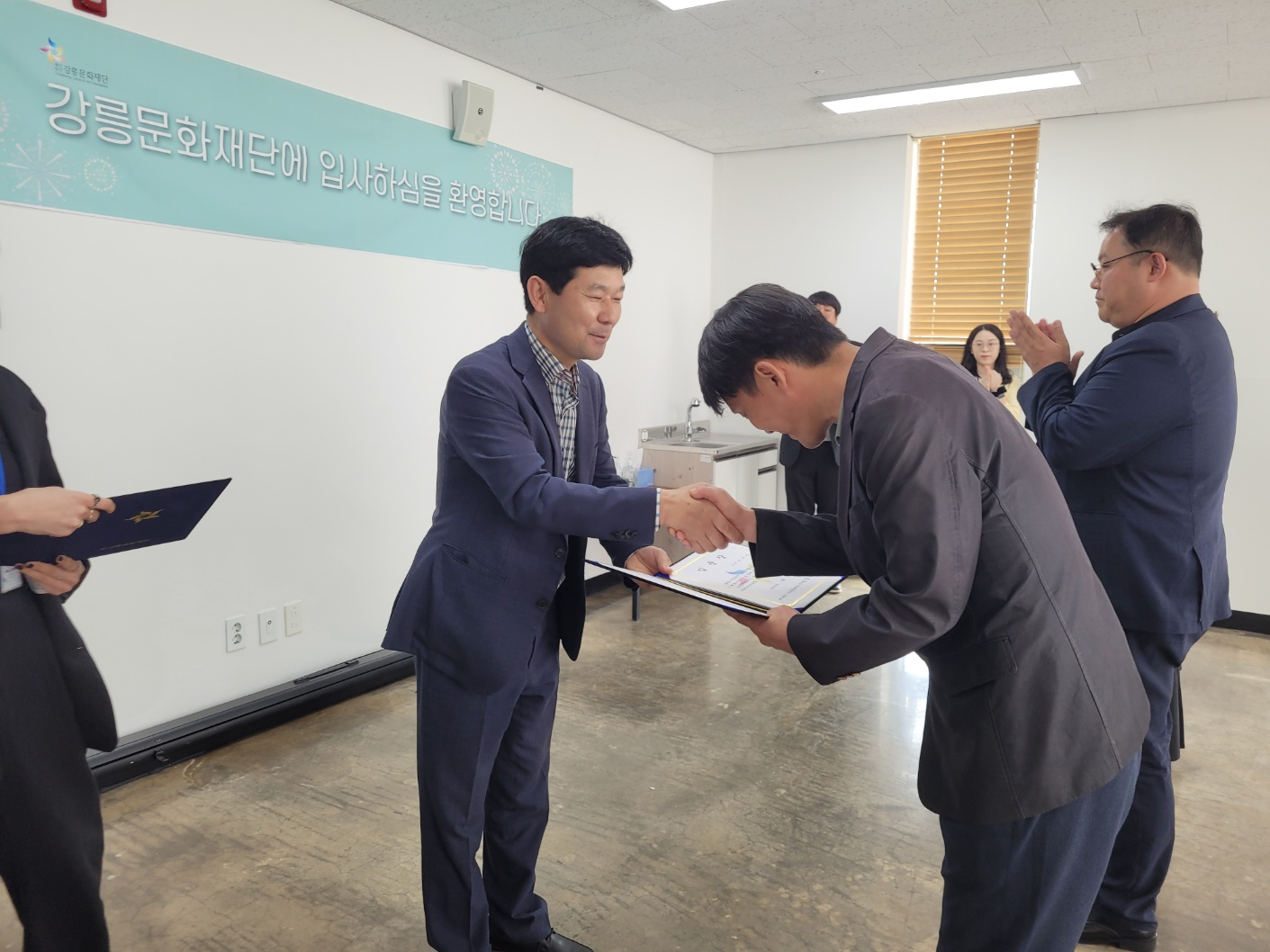 KakaoTalk_20230502_165824040_28.jpg